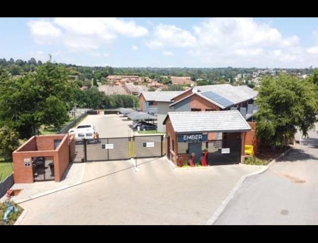 2 BEDROOM PROPERTY TO RENT IN REMBRANDT PARK